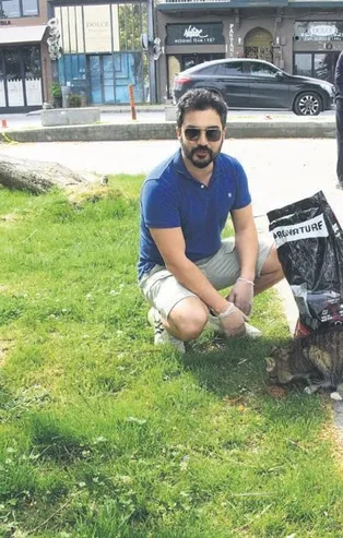 Yusuf Güney'den alkışlık hareket... Sokak hayvanlarını besledi