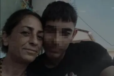 Kan donduran vahşet! Annesini ve 5 yaşındakini kardeşini öldürdü | Evden çıktığı anlar kamerada