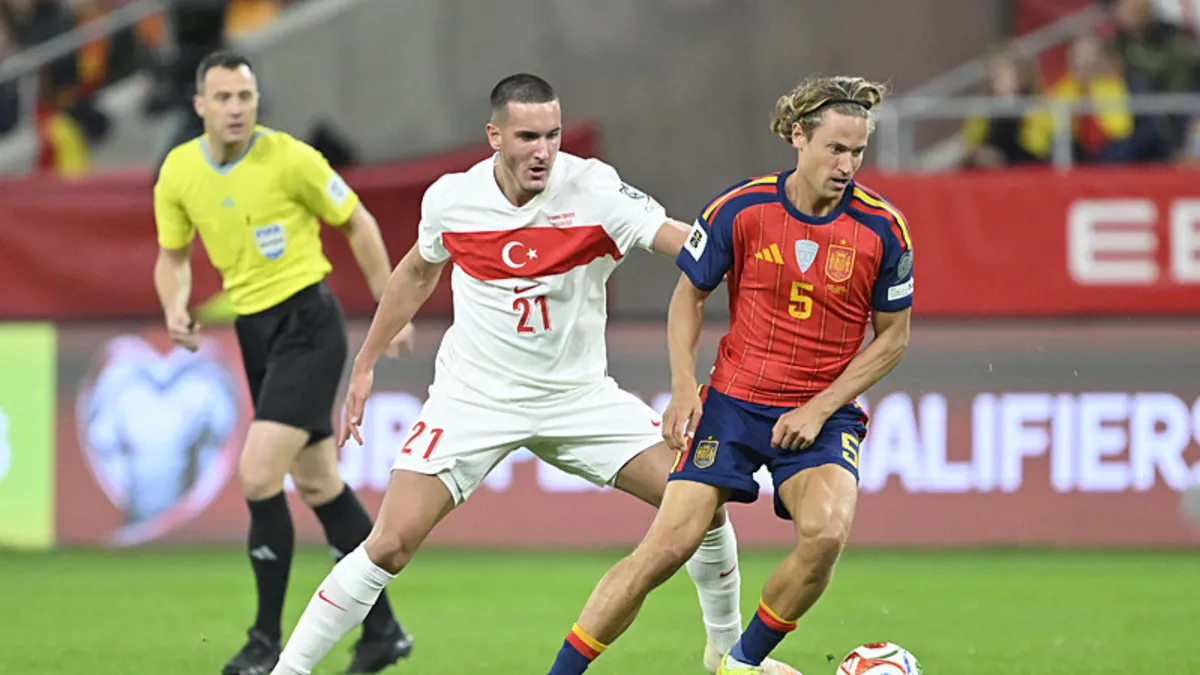 Millilerden veda busesi! İspanya - Türkiye: 2-2 | MAÇ SONUCU