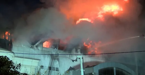 Çelik tencere fabrikası alevlere teslim oldu