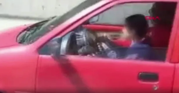 Çocuk sürücü trafikte böyle görüntülendi!