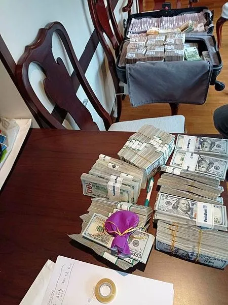 SON DAKİKA: Savunma Sanayii Başkanlığı'ndaki köstebeğin kasaları açıldı: Parayı arkadaşım unuttu-2