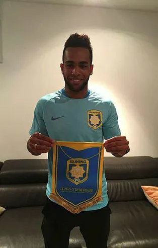 Beşiktaş için Al Hilal'in teklifine yanıt vermedi! Alex Teixeira'da imzaya doğru