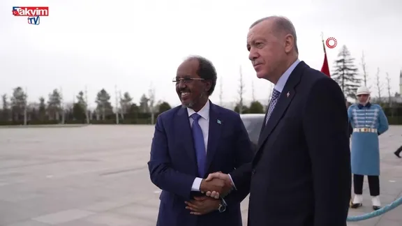 Başkan Erdoğan Somali Cumhurbaşkanı Mahmud ile bir araya geldi