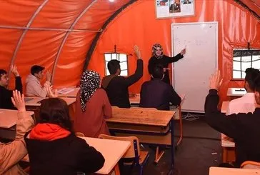 Depremzede öğrencilerle ilgili flaş karar!