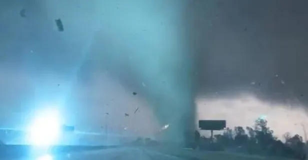 ABD'de dev hortum ortalığı savaş alanına çevirdi! Görüntüler film sahnelerini aratmadı
