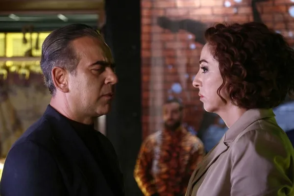 hakim-6-bolum-fragmani-nefes-kesti-omer-arif-yasemini-kurtarabilecek-mi-1652132421240.jpg Hakim 6. bölüm fragmanı nefes kesti: Ömer Arif, Yasemin’i kurtarabilecek mi?-4