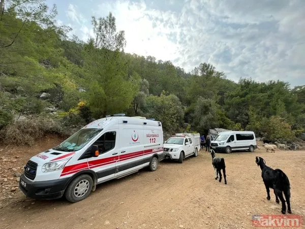 Türkiye Müslüme'ye ağlıyor! Müslüme’nin cenazesi dedesinin köyüne getirildi! Müslüme son yolculuğuna uğurlandı - 3
