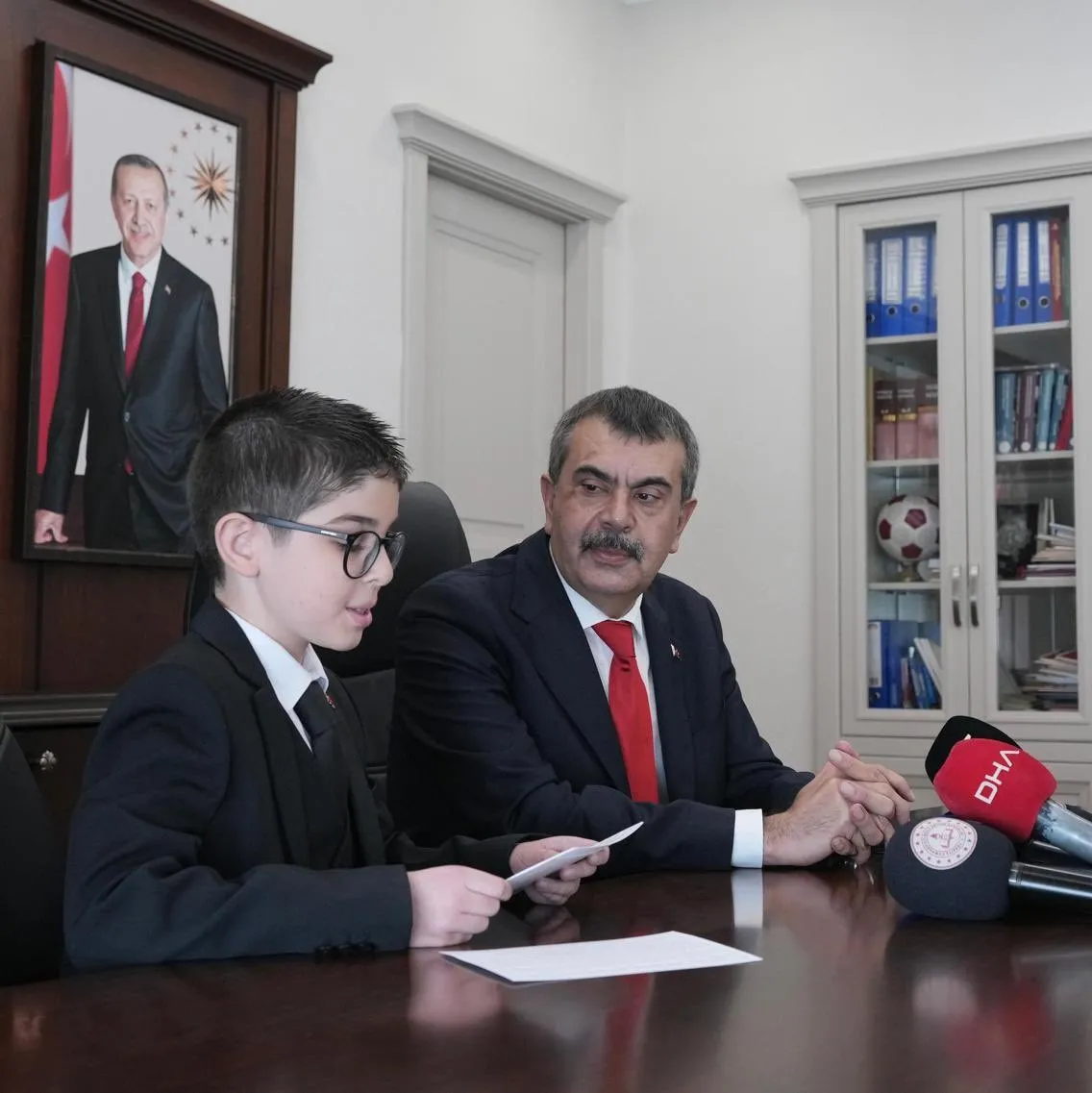 Küçük bakandan yüz güldüren vaatler