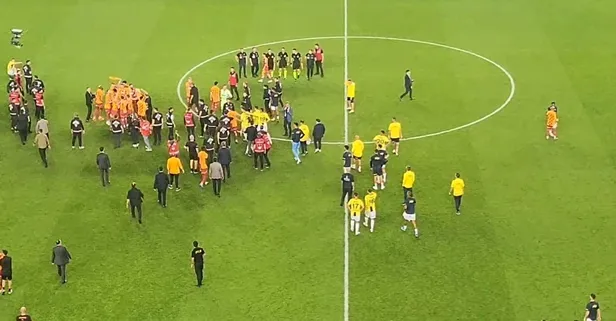 ÖZEL | Dev derbinin ardından gerginlik! İki yıldız arasında tartışma