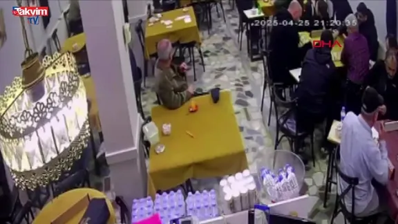 Eyüpsultan'da dehşet: Pompalı tüfekle kıraathaneyi bastı!