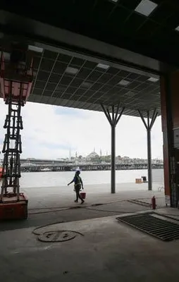 Karaköy yeni iskelesine kavuşuyor