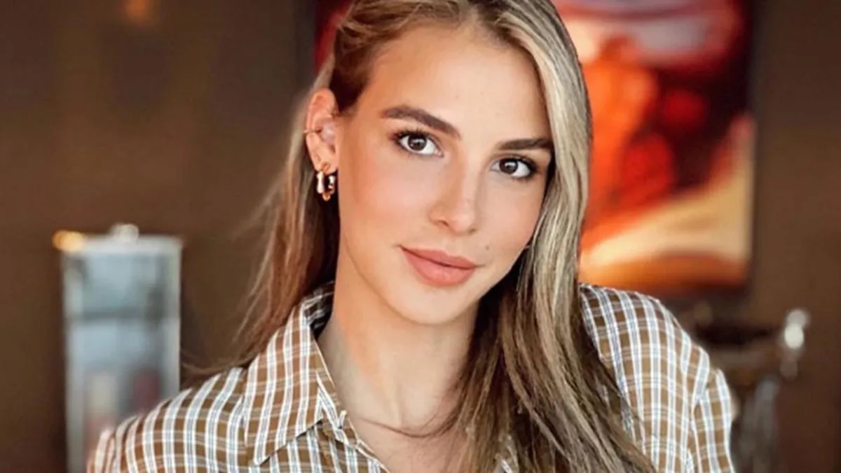 Yeşilçam yıldızı Hülya Koçyiğit’in torunu Aslışah Alkoçlar’dan yeni paylaşım! Kaslı vücuduyla şov yaptı