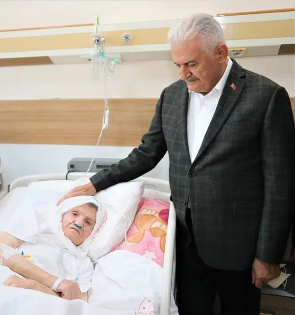 son-dakika-binali-yildirimin-aci-gunu-annesi-ebediyete-ugurlandi-1678891741733.jpg