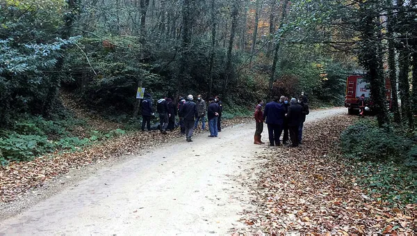 orduda-ormanda-kestigi-agacin-altinda-kalarak-can-verdi-1607352452175.jpg Ordu'da ormanda kestiği ağacın altında kalarak can verdi-2