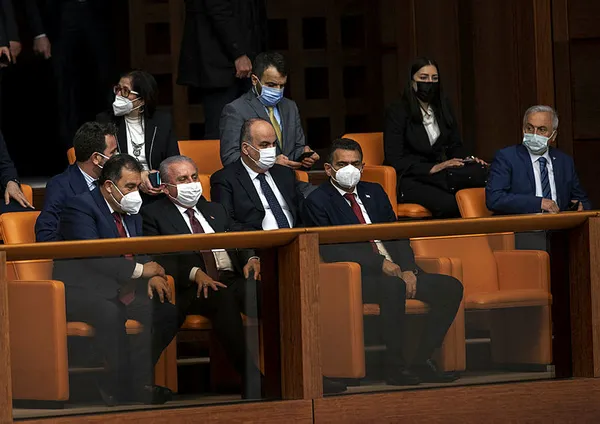 tbmm-baskanimustafasentop-kktc-basbakani-saneri-kabul-etti-iki-devletli-cozum-vizyonunu-destekliyoruz-1614791062166.jpg TBMM Başkanı Mustafa Şentop, KKTC Başbakanı Saner'i kabul etti: İki devletli çözüm vizyonunu destekliyoruz-4
