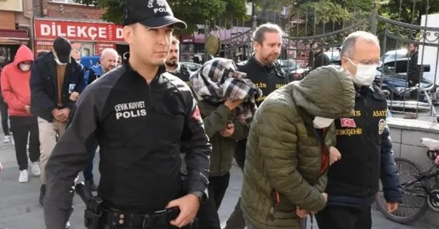 3 ilde fuhuş operasyonu: 12 şüpheli adliyede!