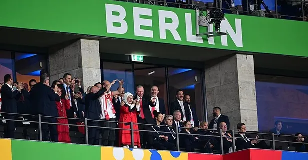 Samet Akaydın attı tribünler coştu! İşte Başkan Erdoğan'ın gol sevinci