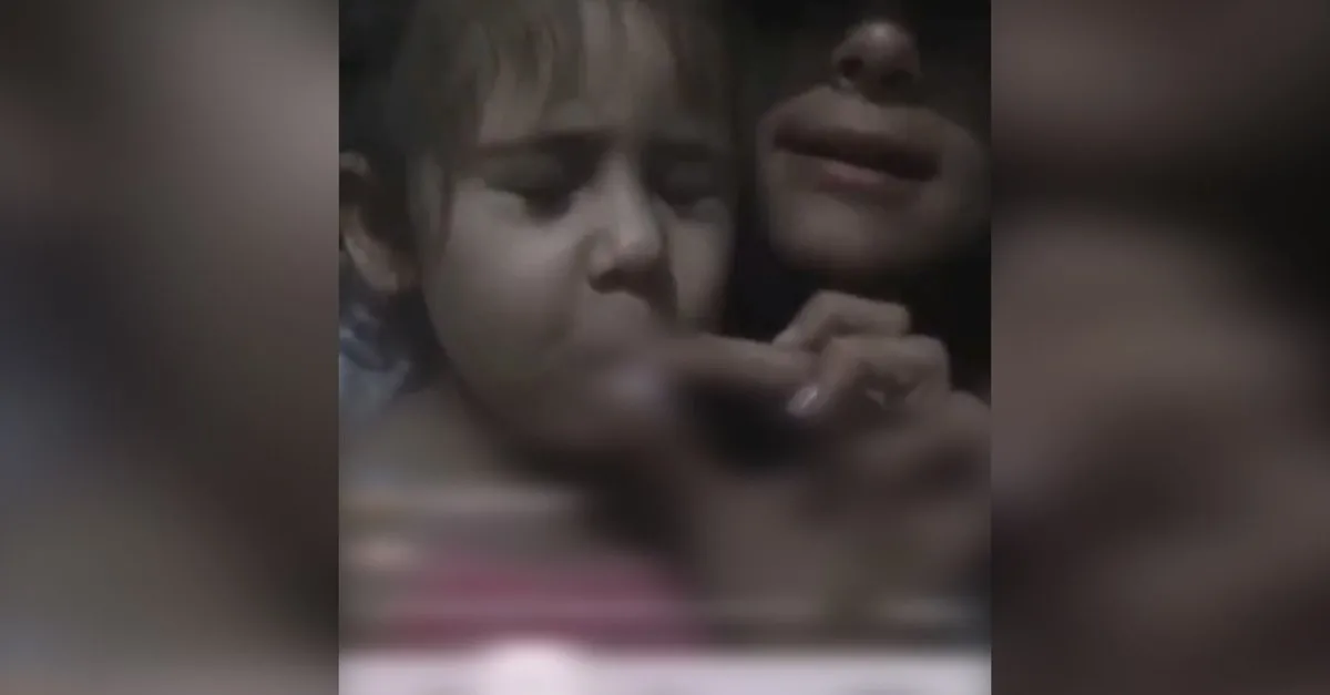 Canli Yayinda Skandal Betul Asci Isimli Kadin Kucuk Kardesine Zorla Sigara Icirmeye Calisti Takvim