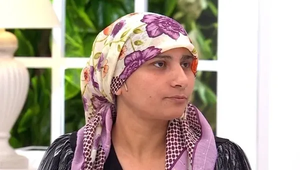 tum-turkiye-gunlerce-onu-konusmustu-cemilenin-eski-esi-ramazan-evlendi-esra-erol-o-goruntuyu-yayinladi-1674754924722.jpg Tüm Türkiye günlerce onu konuşmuştu! Cemile’nin eski eşi Ramazan evlendi! Esra Erol o görüntüyü yayınladı-4