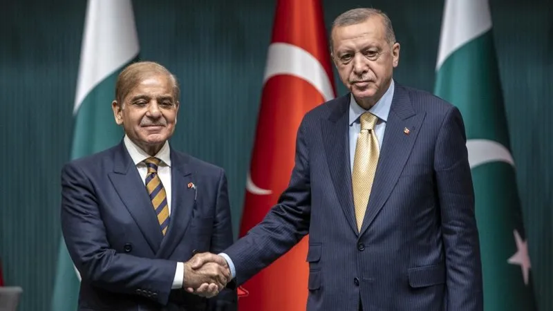 Şahbaz Şerif ve Başkan Erdoğan