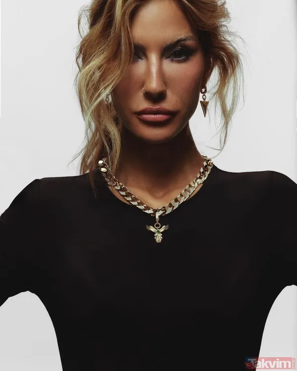 Düğünde eski sevgilisiyle nikah şahidi oldu! Çağla Şıkel’in ablası evlendi! 7 yıllık eski eşi Emre Altuğ’dan sonra ilk defa... - 7