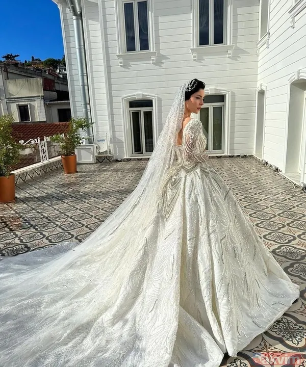 Evlilikleri 53 gün sürmüştü! Merve Boluğur ve Mert Aydın ayrılığının perde arkası belli oldu! Ünlü Dj'den çarpıcı açıklamalar - 4