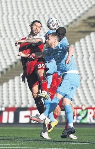 Gümrük 3’lük attı! | Yurttan ve dünyadan spor gündemi