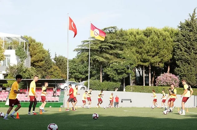 Galatasaray sezonu açtı