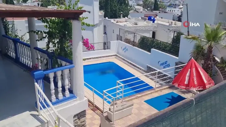 Otelin yüzme havuzunda bir kişinin cansız bedeni bulundu