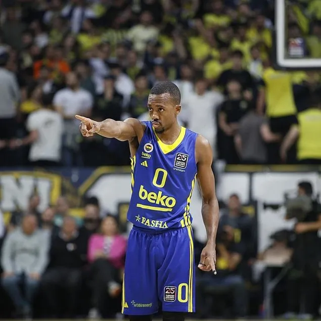 Fenerbahçe’de Errick McCollum sakatlandı