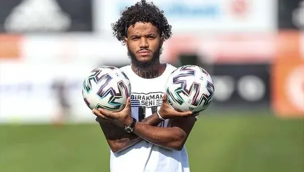 'Beşiktaş'ın çocuğuyum' diyen Rosier'den büyük jest: G.Saray Sporting Lizbon'la anlaştı ama Rosier 'Beşiktaş' diyor-3