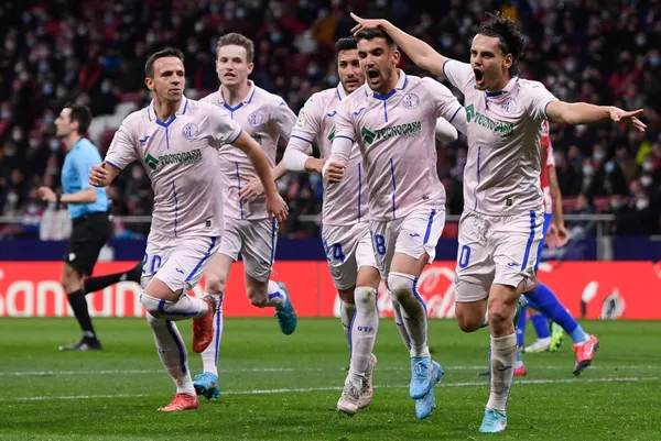 enes-unal-bir-ilki-basardi-getafede-12-yil-sonra-en-yuksek-gol-atan-futbolcu-oldu-1650187461397.jpg Enes Ünal bir ilki başardı! Getafe'de 12 yıl sonra en yüksek gol atan futbolcu oldu-5