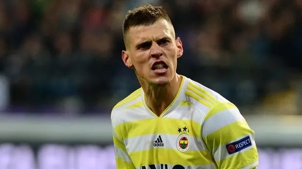 Beşiktaş Fenerbahçe'nin eski yıldızı Skrtel'in peşinde-3