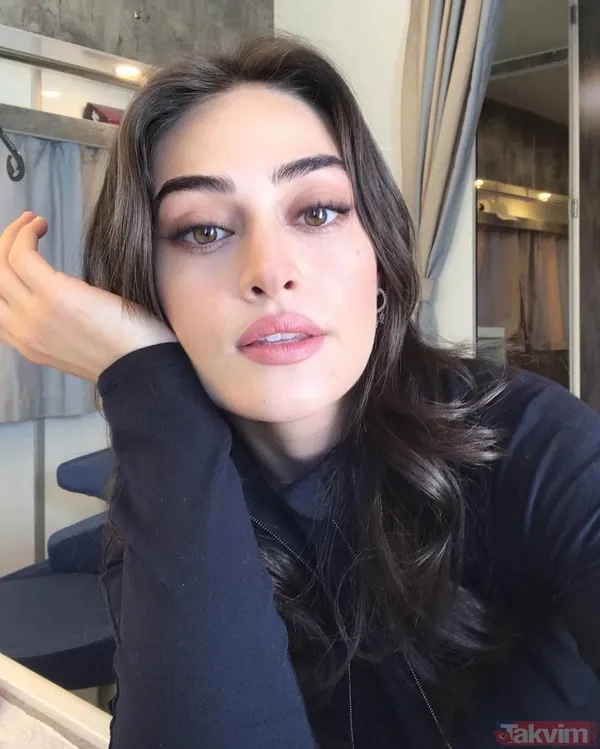 Ramo ve Diriliş Ertuğrul’un yıldızı Esra Bilgiç bakın kaç yaşında çıktı! Duyan inanamadı Uğur Güneş ile arasındaki fark dikkat çekti - 22
