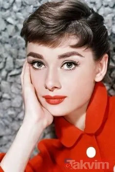 Lily Collins efsanevi Audrey Hepburn rolüyle beyaz perdeye dönüyor - 10