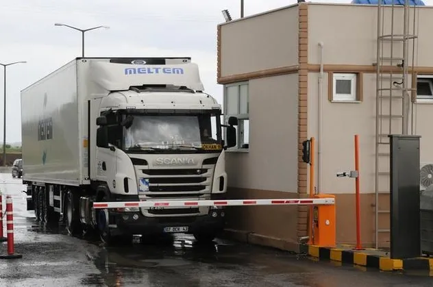 Kapıkule'de TIR sürücülerinin kuyruk çilesi sona eriyor