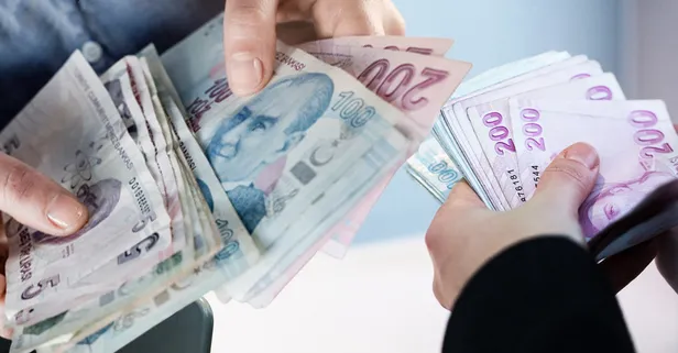 SSK BAĞKUR emeklisine akşamüstü kıyağı geldi! 9950 TL ödeme saat 16.30 itibariyle hesaplara geçti