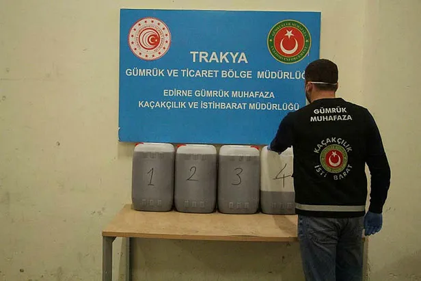 Ticaret Bakanlığı duyurdu! LPG yakıt tankında 115 kilogram asetik anhidrit ele geçirildi-3