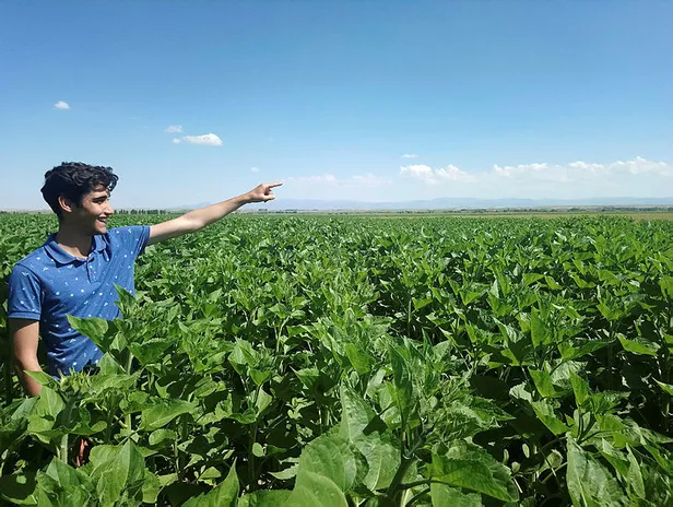 Konya'da şiddet gören kadını kurtarmak isterken katil olan Kadir Şeker'in son görüntüleri ortaya çıktı! Montundaki kan izleri...-3