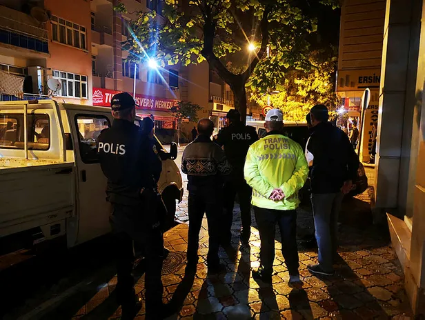 Malatya'da hareketli gece! Eşini, 2 çocuğunu ve komşusunu av tüfeği ile rehin aldı-1
