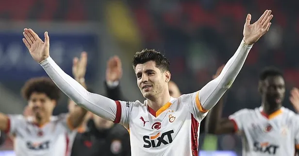 Alvaro Morata, Galatasaray taraftarına üçlü çektirdi!