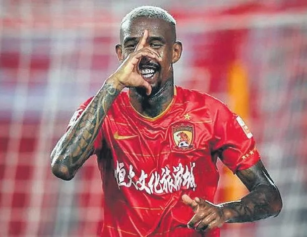 Talisca heyecanlandırdı!