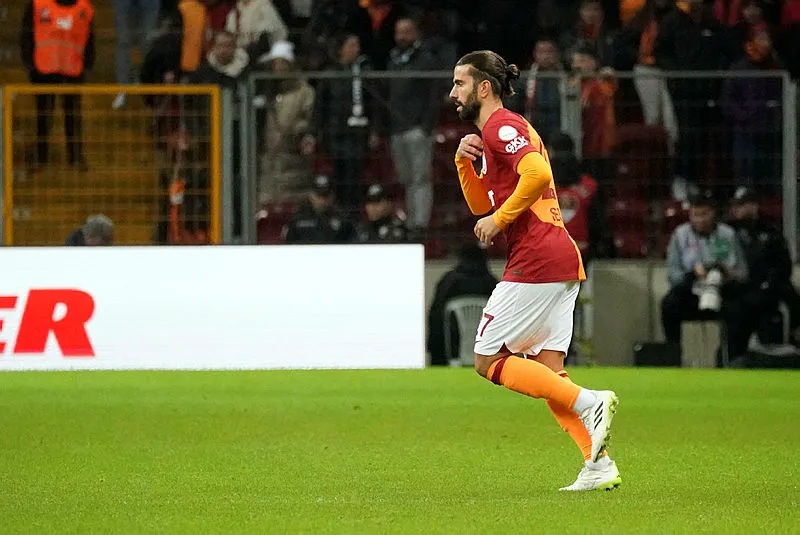 Galatasaray hedef büyüttü! Çifte transfer - 20