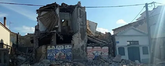 Depremin merkez üssü Sisamdan ilk görüntüler! Yerle bir oldu