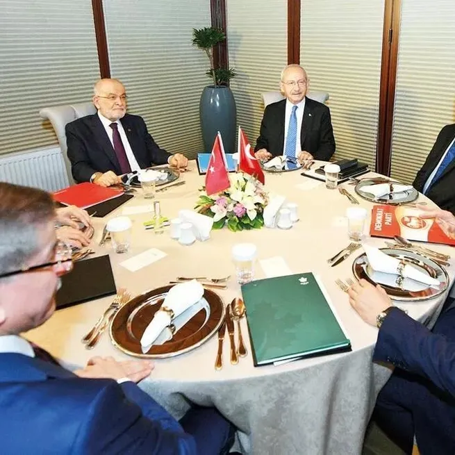 6lı masa deprem sonrası siyasi yağmacılıkta yeni yol haritası için toplanıyor