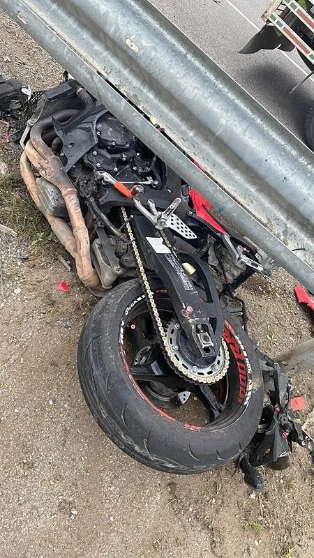 siirtte-motosikletiyle-kaza-yapan-ustegmen-muhammed-ali-yildirim-hayatini-kaybetti-1709906231080.jpeg Siirt’te motosikletiyle kaza yapan üsteğmen Muhammed Ali Yıldırım hayatını kaybetti-1