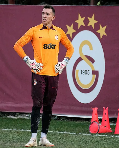 istanbulspor-galatasaray-canli-mac-izle-istanbulspor-gs-maci-canli-izle-bedava-kesintisiz-sifresiz-1695743580127.jpg İstanbulspor - Galatasaray maç sonucu! İstanbulspor - GS maçı kaç kaç bitti? Özet ve goller!-6