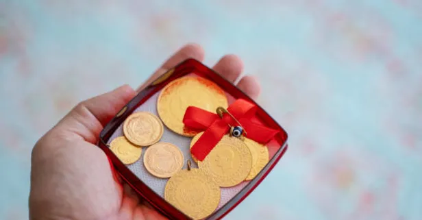 14, 18, 22 ayar altın fiyatları! Altın almak isteyenlere duyuru yapıldı! 1 gram bile varsa o tarihte satmayın...