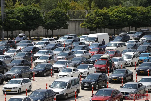 Kapıkule Sınır Kapısı'nda gurbetçi yoğunluğu - 28